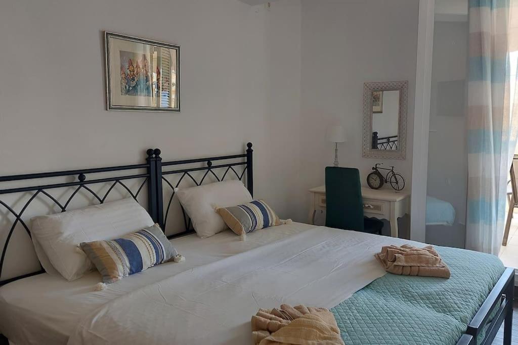 Old Port View Apartment, Διαμέρισμα Στο Κέντρο 2 Υπνοδωματίων Corfu  Eksteriør billede